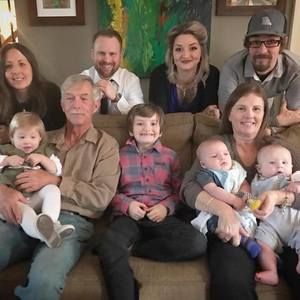 Meet your Posher, Regina